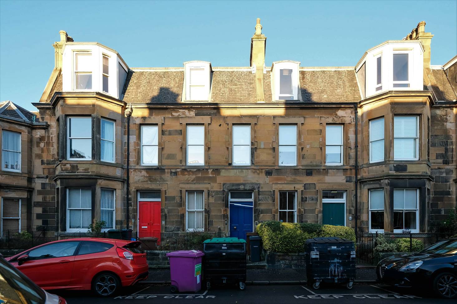 19/4 Shandon Street, EDINBURGH